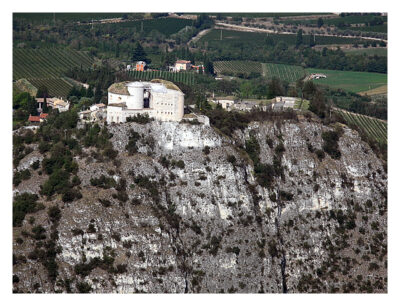 Forte Monte (Mollinary): Blick auf die Festung Wohlgemut