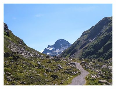 Geocaching in der Silvretta - erster Blick auf den Piz Buin