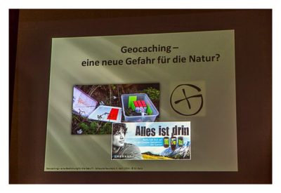 Titelfolie des Vortrages "Geocaching - eine neue Gefahr für die Natur?"