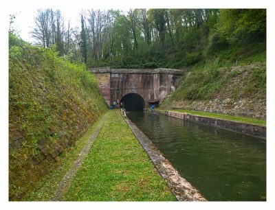 Radtour von Saarbrücken nach Straßburg: Tunnelausfahrt bei Arzviller