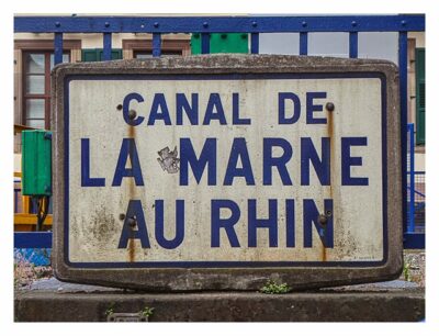 Radtour von Saarbrücken nach Straßburg: Schild am Rhein-Marne-Kanal