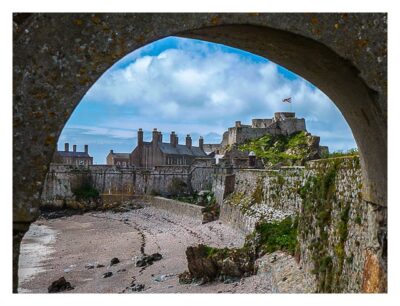 Jersey - Elizabeth Castle - Blick auf den Kasernenhof