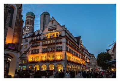 Giga München - In der Fußgängerzone