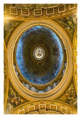 Rom: Der Vatikan - Innenansicht der Kuppel im Petersdom