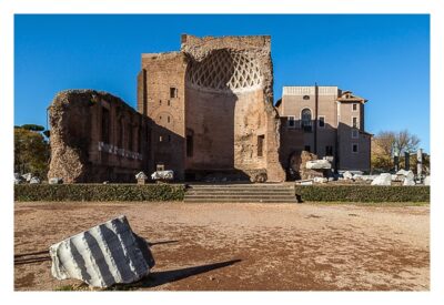 Rom: Geocaching bei den alten Römern: Forum Romanum -Tempel von Venus und Roma