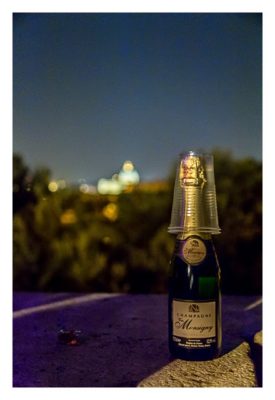Rom: Geocaching über Silvester - Piazza del Popolo: unsere Champagner-Flasche