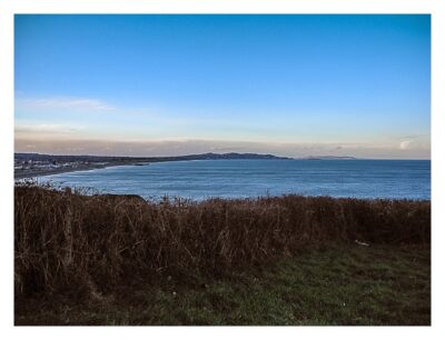 Abendstimmung an der Bucht von Bray