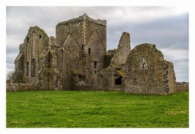 Rock of Cashel - Die Mauern der Hore Abbey