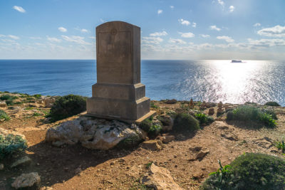 Geocaching auf Malta: Der Süden - die Tempel von ?a?ar Qim und Mnajdra - Blick aufs Meer
