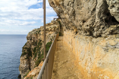 Geocaching auf Malta: Der Süden - Ghar Hasan - Kurz vor dem Eingang