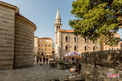 Zentraler Platz in Budva