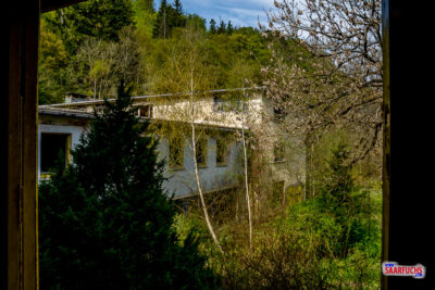 Eine Au&szlig;enansicht der Sorbitzm&uuml;hle im Th&uuml;ringer Wald