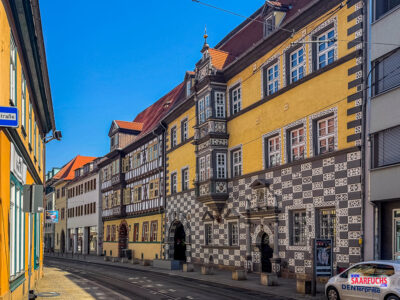 Renaissance-Fassade des historischen Hauses zum Stockfisch in Erfurt
