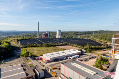 Blick auf Kraftwerk vom Fördergerüst von Schacht 4 der Grube Göttelborn