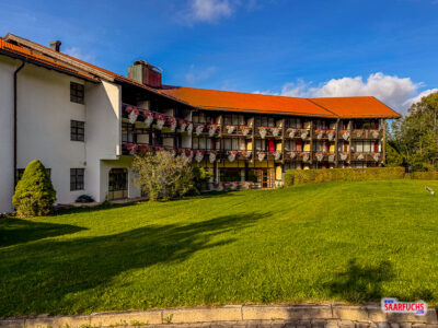 Au&szlig;enansicht des Hotels in Bad Kohlgrub-Guggenberg